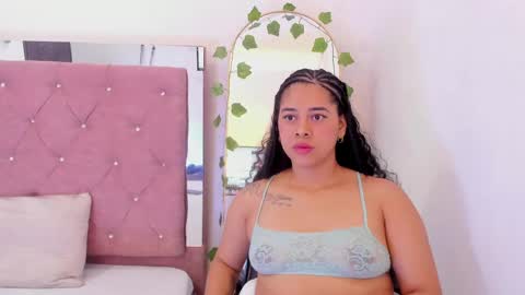 yara10_ online show from 04.13.26