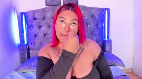 Yara  online show from 11.27.25