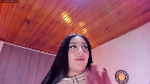 Snapshot of yaramooun chatting on 11.20.25 yaramooun online show from 11.20.25