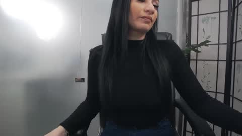 Yara online show from 04.21.26