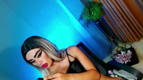 miss yasii online show from 02.21.25