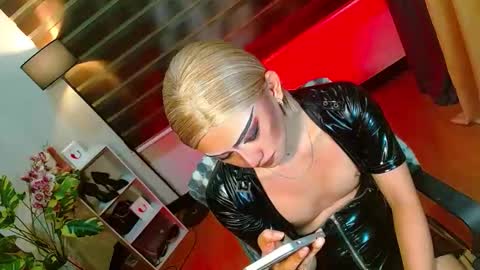 miss yasii online show from 02.13.26