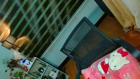 miss yasii online show from 04.16.26