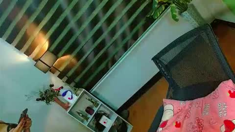 miss yasii online show from 04.20.26