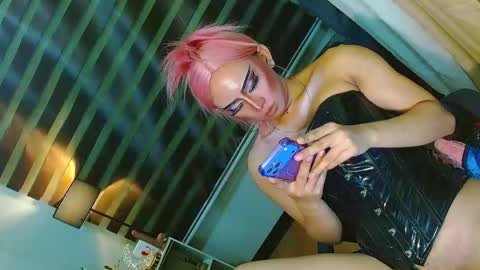 miss yasii online show from 06.05.26