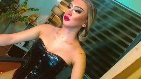 miss yasii online show from 07.04.26