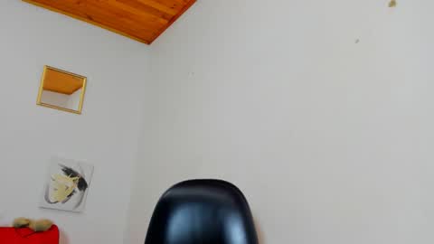 Yasemin online show from 01.10.26