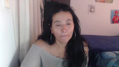 Snapshot of yasmin_love85 chatting on 02.05.26 yasmin_love85 online show from 02.05.26