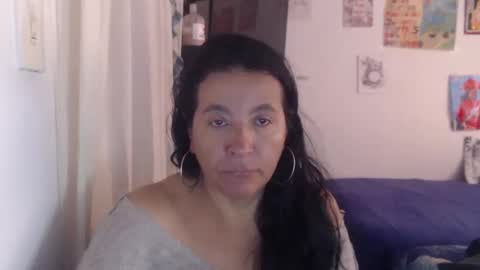 Snapshot of yasmin_love85 chatting on 05.22.26 yasmin_love85 online show from 05.22.26