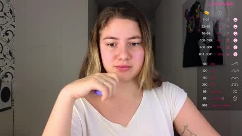 Yasyaa  online show from 12.24.24