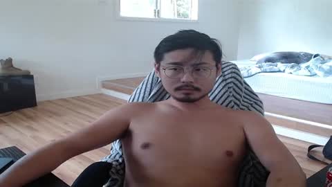 Snapshot of yawnimhorny chatting on 01.29.25 yawnimhorny online show from 01.29.25