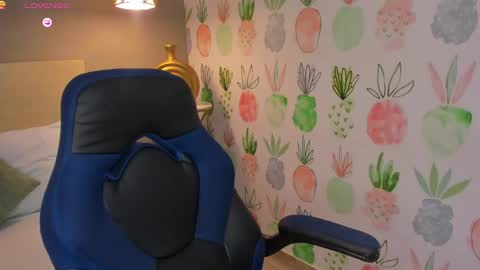 yaya23x online show from 09.09.25