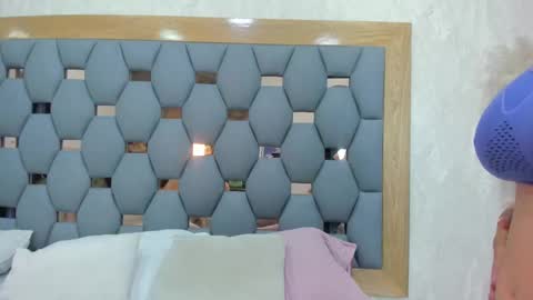 yayi derek  online show from 11.20.25