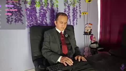 Snapshot of yazflor chatting on 06.24.26 Hazzan y Greisy online show from 06.24.26
