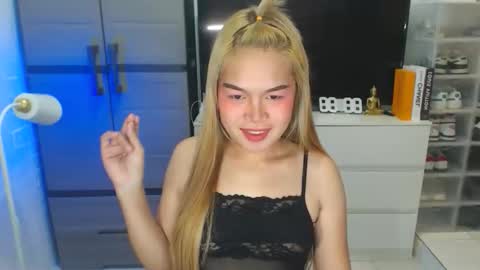 Yazzi online show from 03.25.26