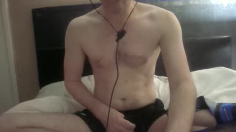 Snapshot of yeahright38 chatting on 11.07.25 yeahright38 online show from 11.07.25