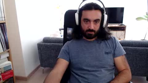 Snapshot of yeeaahoo chatting on 10.13.25 yeeaahoo online show from 10.13.25