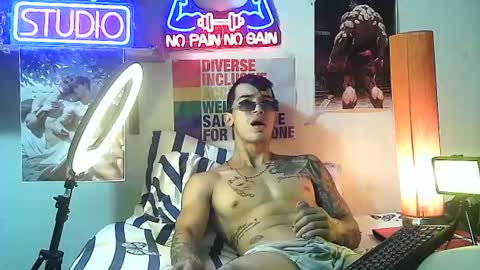 yeisoncastellanos1999 online show from 10.16.25