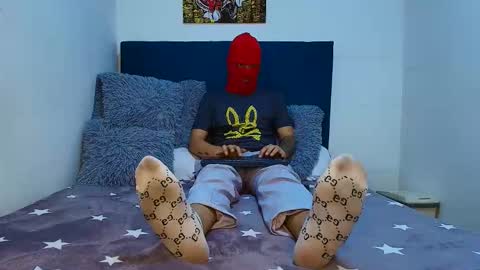 yeisongomezz online show from 11.28.25