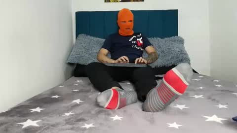 yeisongomezz online show from 12.18.25