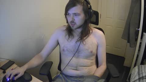 Snapshot of yeovil_alex chatting on 12.10.24 Alex online show from 12.10.24