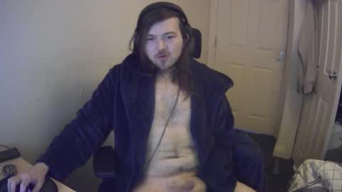 Snapshot of yeovil_alex chatting on 12.12.24 Alex online show from 12.12.24