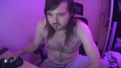 Snapshot of yeovil_alex chatting on 12.12.24 Alex online show from 12.12.24