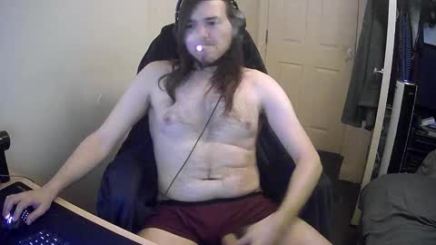 Snapshot of yeovil_alex chatting on 09.14.25 Alex online show from 09.14.25