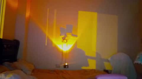 Snapshot of yera_sh chatting on 01.18.26 YERA online show from 01.18.26