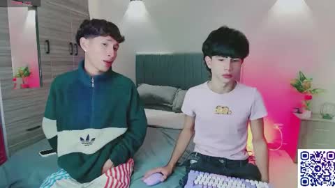 Snapshot of yeremmy_twink chatting on 08.04.26 yeremmy_twink online show from 08.04.26