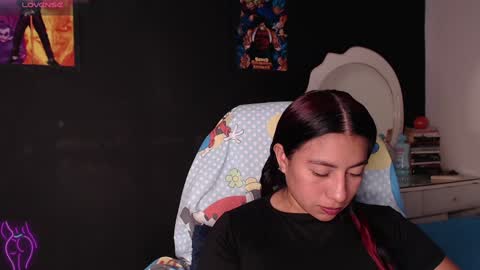 Snapshot of yes2802 chatting on 01.31.25 Yesi online show from 01.31.25