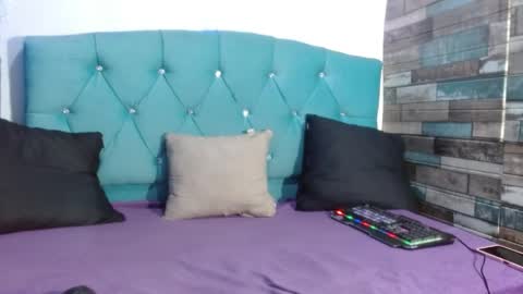 yesamin_stone18 online show from 04.13.26