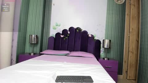 Snapshot of yess__daddy chatting on 01.31.25 yess__daddy online show from 01.31.25