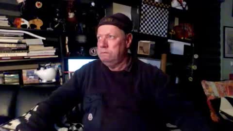 Snapshot of yessex247 chatting on 04.29.26 yessex247 online show from 04.29.26