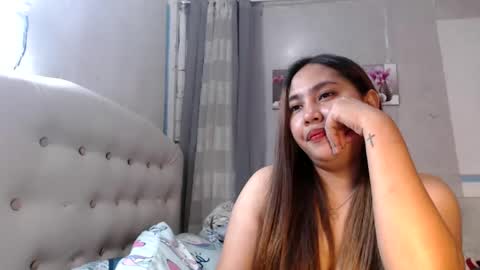 yhang_slut online show from 12.02.24