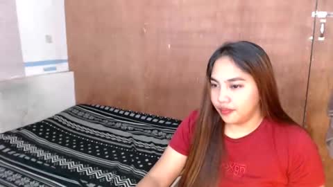 yhang_slut online show from 12.08.24