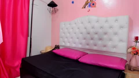 Snapshot of yineth_hot chatting on 11.08.25 yineth_hot online show from 11.08.25