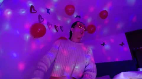 Yiny online show from 02.13.25