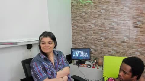 yinyyanghot online show from 11.28.25