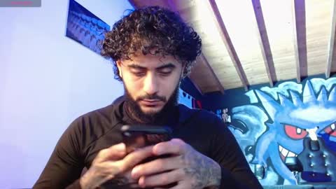 Snapshot of yio__cohen chatting on 03.25.26 yio cohen online show from 03.25.26