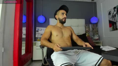 Yiyo online show from 09.17.25