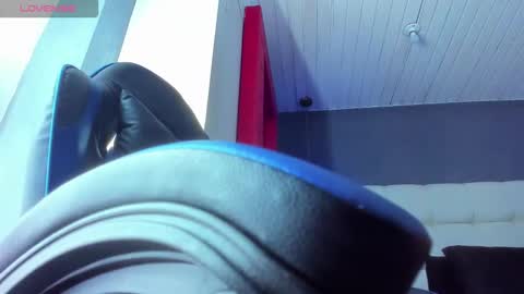 Yiyo online show from 02.20.26