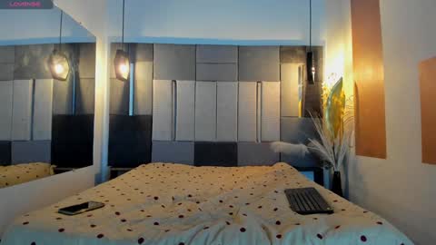 yizus_bonz online show from 12.28.24