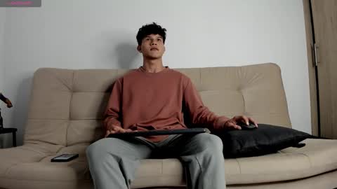 yizus_bonz online show from 10.13.25