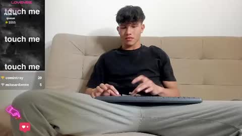 yizus_bonz online show from 07.30.26