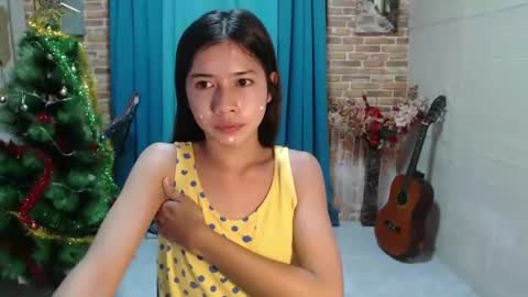 ymee_shane18 online show from 12.28.24