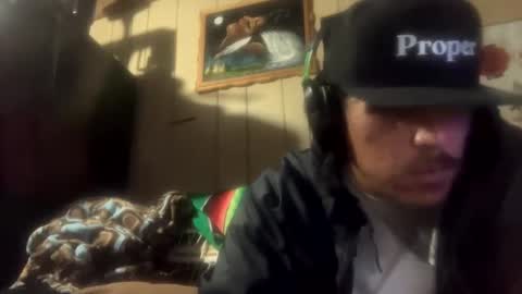 Snapshot of ymmotg chatting on 12.15.24 ymmotg online show from 12.15.24