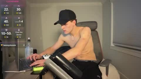 yngdesire1 online show from 02.05.26