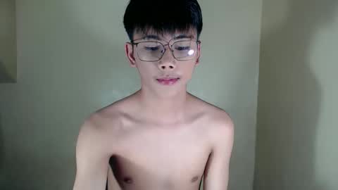 ynotyu online show from 11.04.25