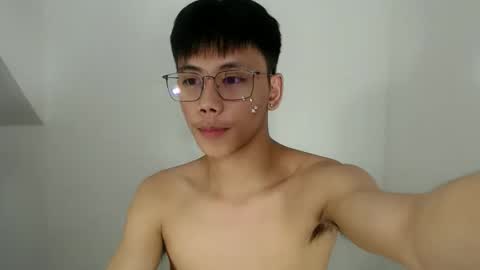 ynotyu online show from 12.21.25